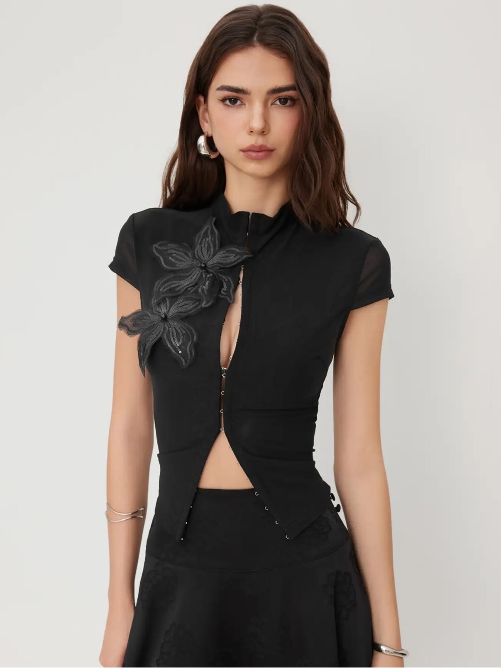 Cider NWT Mesh Stand Collar Sequin Flower See-through Tie Front Top Small